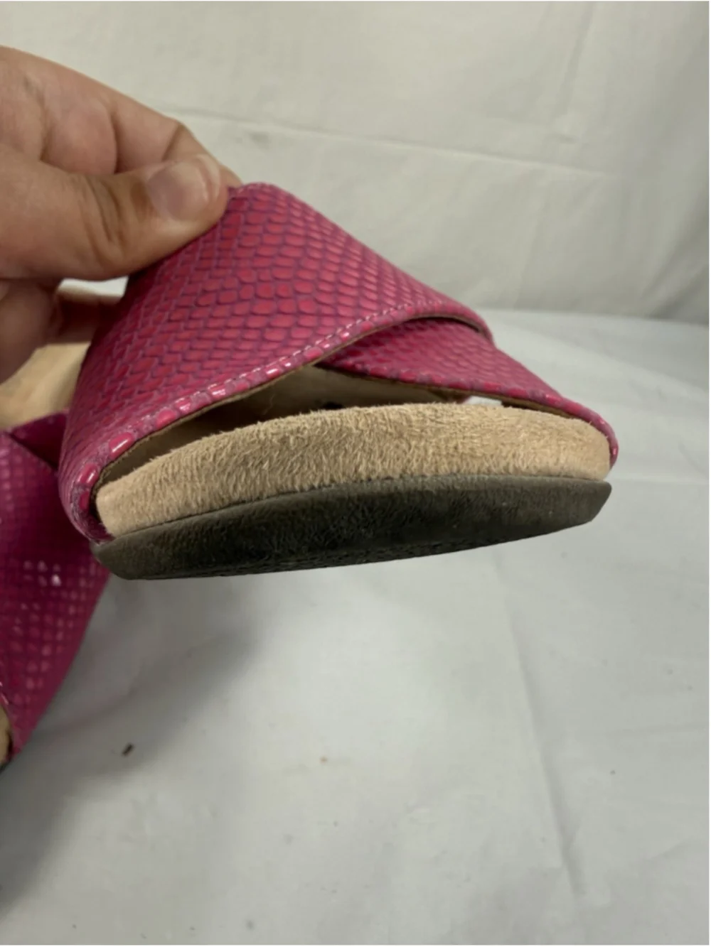 Vionic Leticia Women Hot Pink Lizard Print Strap Sandals Size 7.5